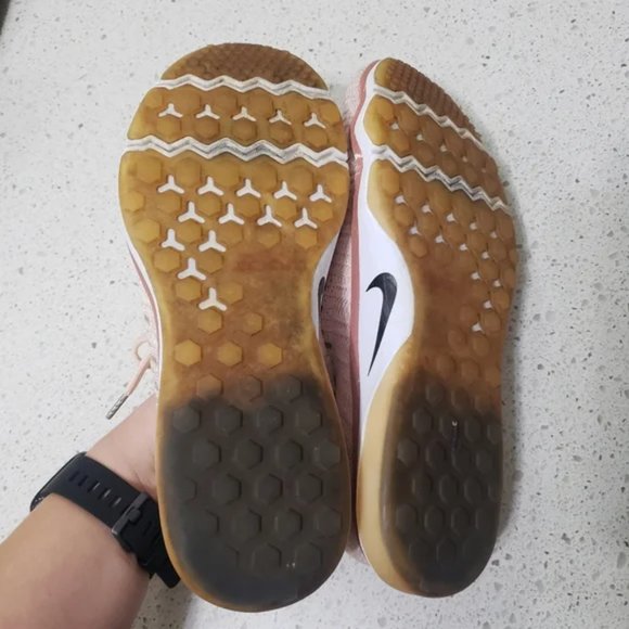 Nike Pink and Black Women's Sneakers - Picture 5 of 7